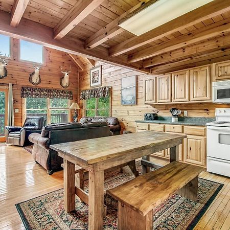 Moonlight Retreat Villa Pigeon Forge Ngoại thất bức ảnh
